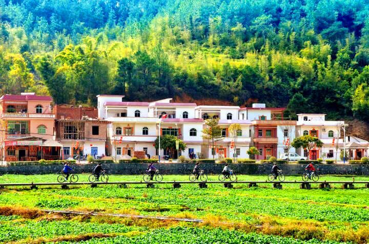 西安最新住家保姆，开启自然美景探索之旅的贴心伴侣